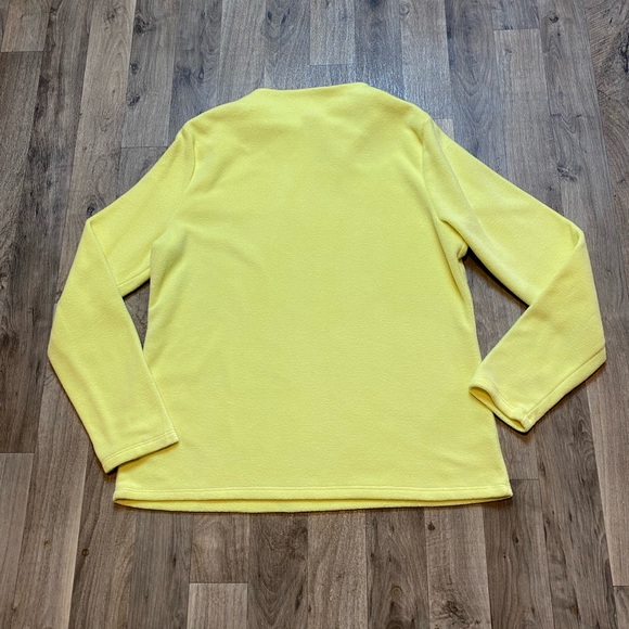 Talbots Spring Green Fleece Sweater Size Medium - Picture 2 of 6